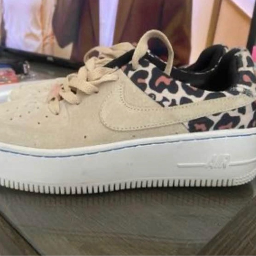 Nike Beige and Leopard Print Women's Sneakers